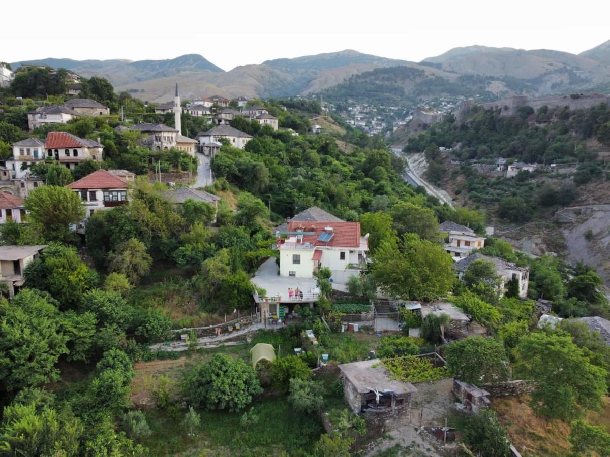 Guest House Argjiro Castle Gjirokastër Dış mekan fotoğraf